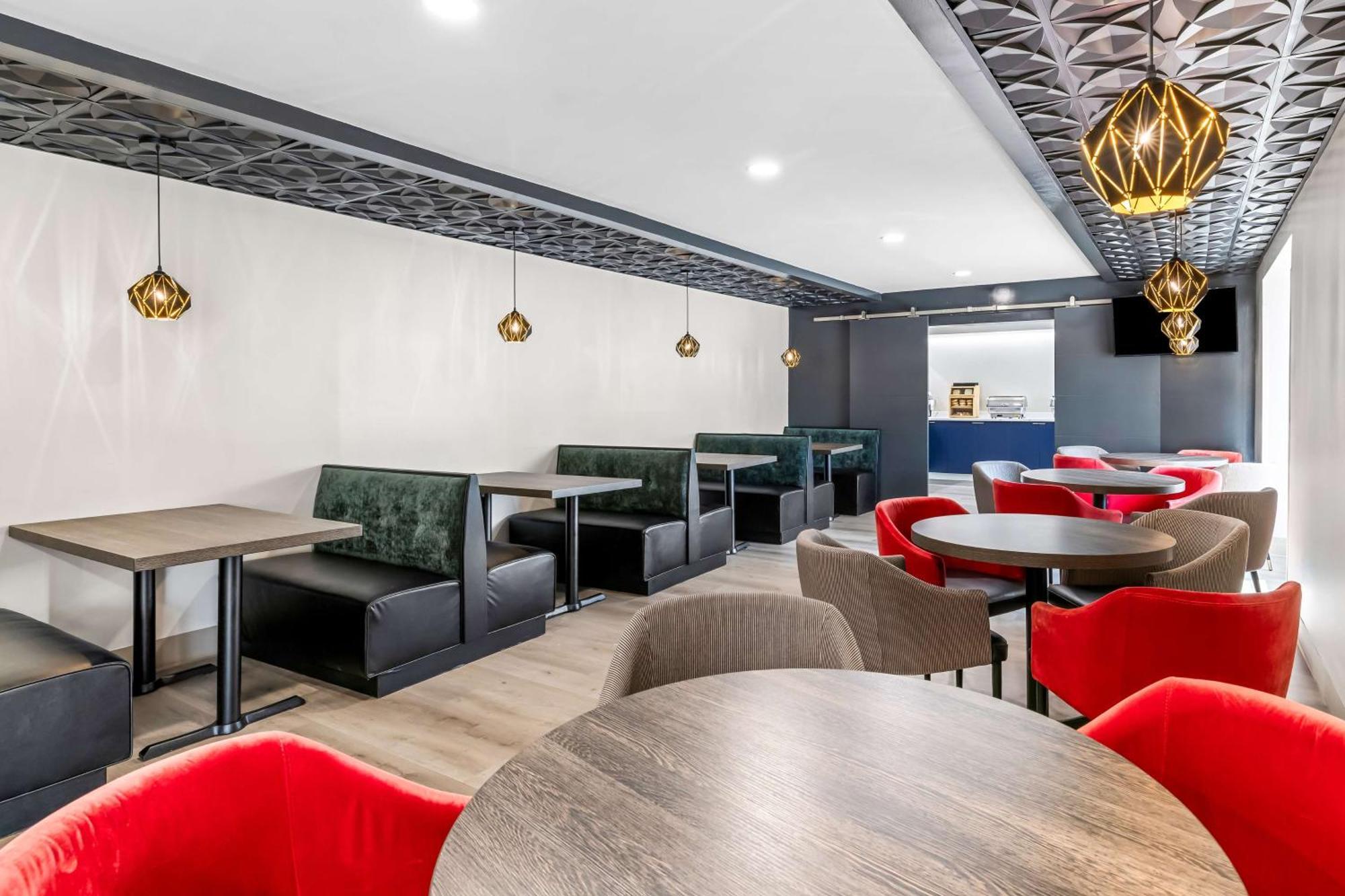 Best Western Buffalo Inn & Suites Eksteriør bilde